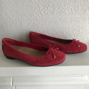 NIB Clarks Candra Light - Red Suede Flats